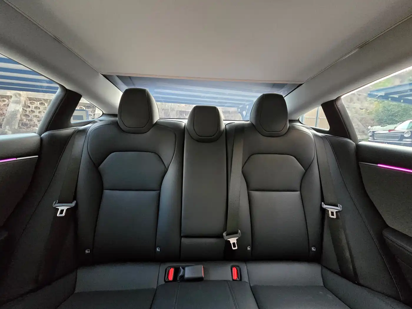 Tesla Model 3 2026 2025 Model Year Facelift Rear-Wheel Drive