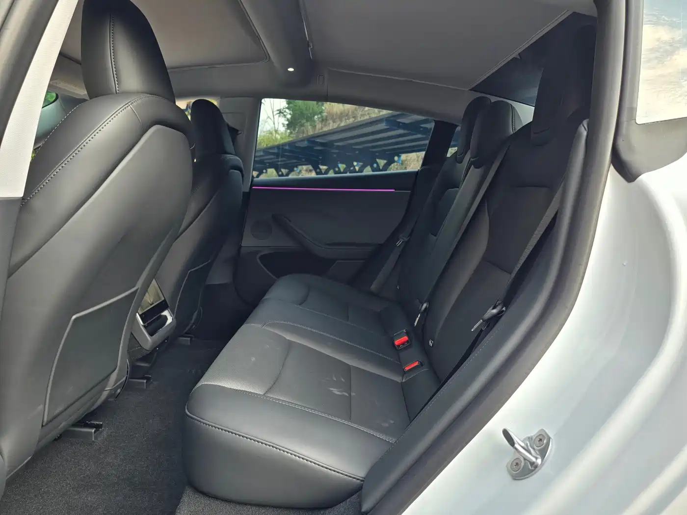 Tesla Model 3 2026 2025 Model Year Facelift Rear-Wheel Drive