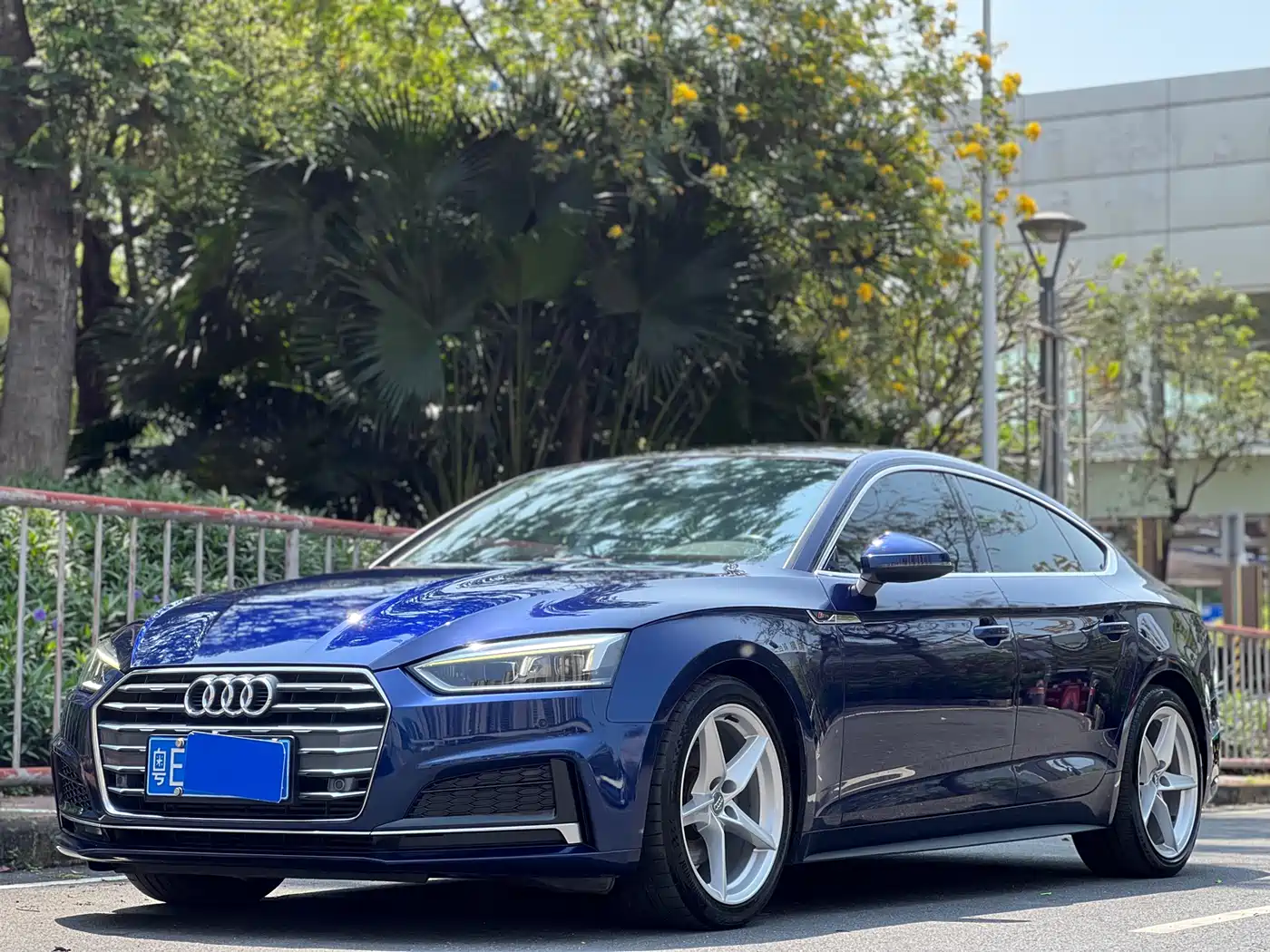 Audi A5 (Import) 2019 Sportback 40 TFSI Fashion фото 20