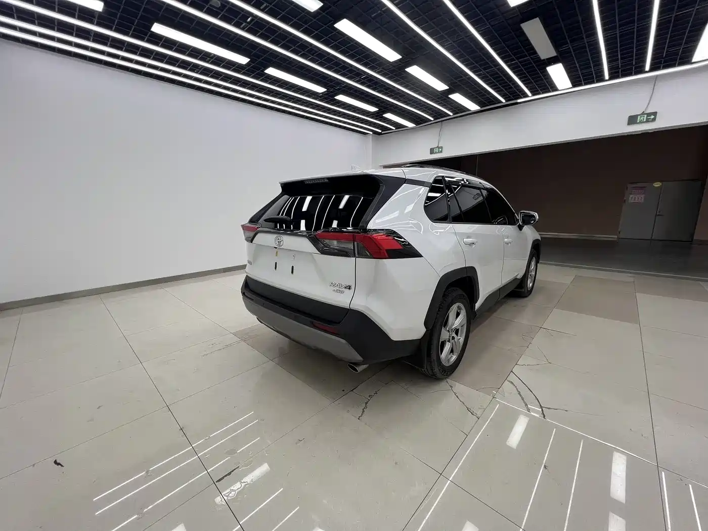 Toyota RAV4 Rongfang 2021 2.0L CVT 4WD Trend PLUS фото 4