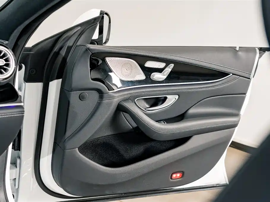 Mercedes-Benz AMG GT 2023 AMG GT 50 4-Door Coupe фото 16