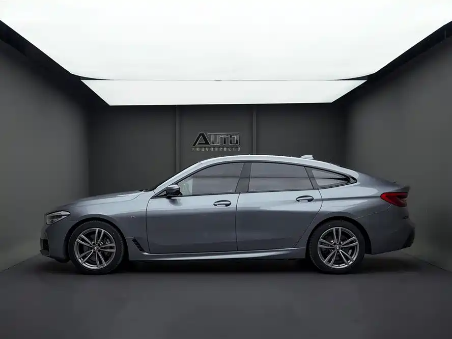 BMW 6 Series GT 2020 630i M Sport Package фото 3