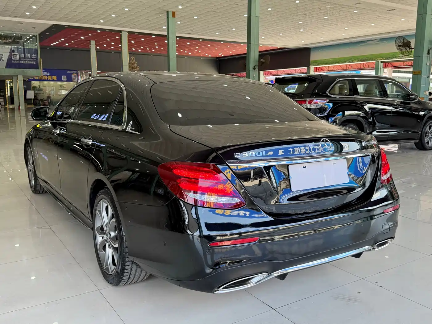 Mercedes-Benz E-Class 2020 E 300 L Sport Luxury Model фото 14