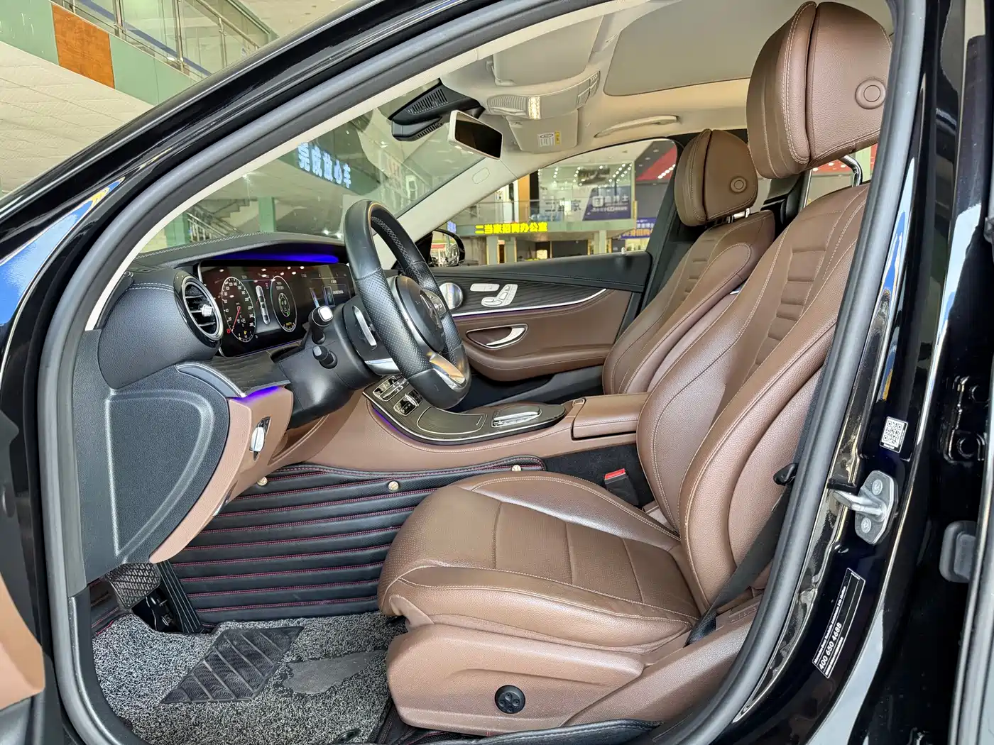 Mercedes-Benz E-Class 2020 E 300 L Sport Luxury Model фото 6