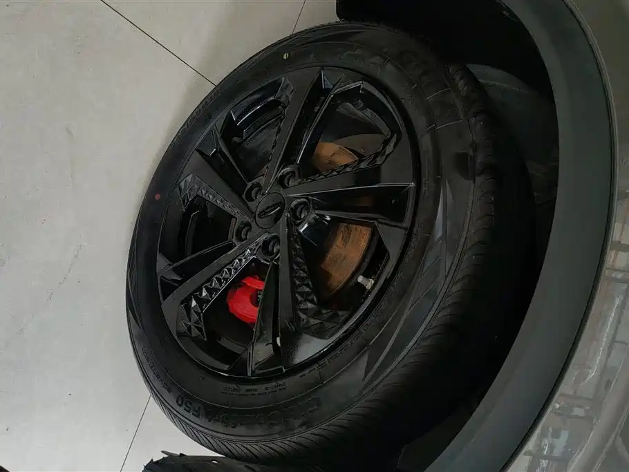 GEELY AUTOMOBILE BINYUE