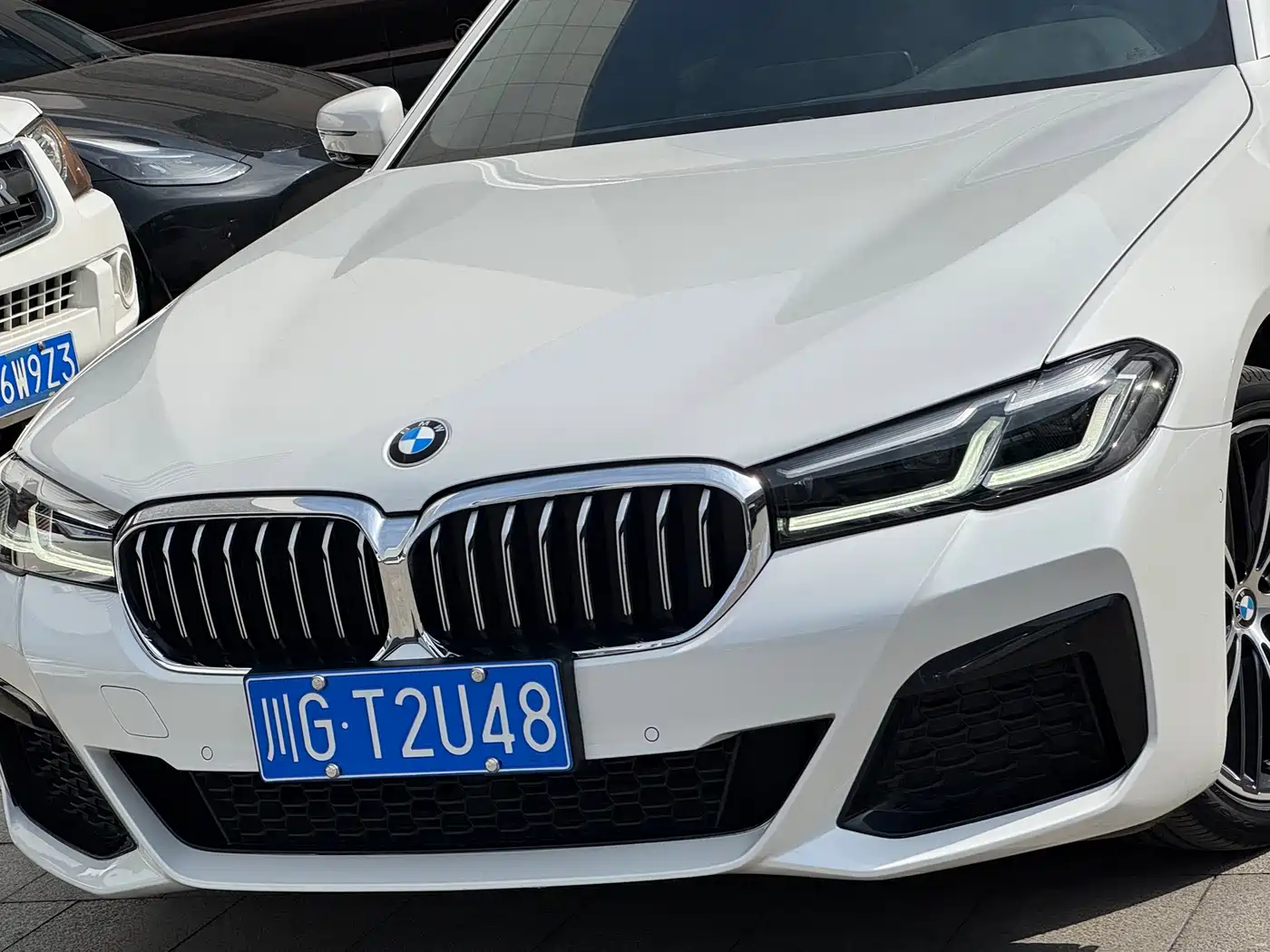 BMW 5 Series 2022 Facelift 530Li Leading M Sport Package фото 2