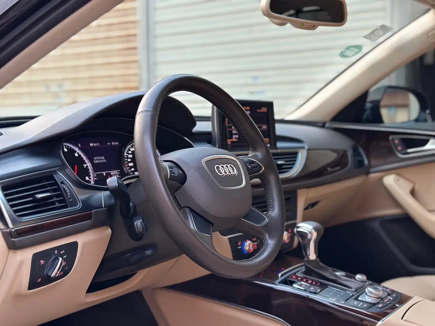 Audi A6L 2012 30 FSI Comfort фото 17