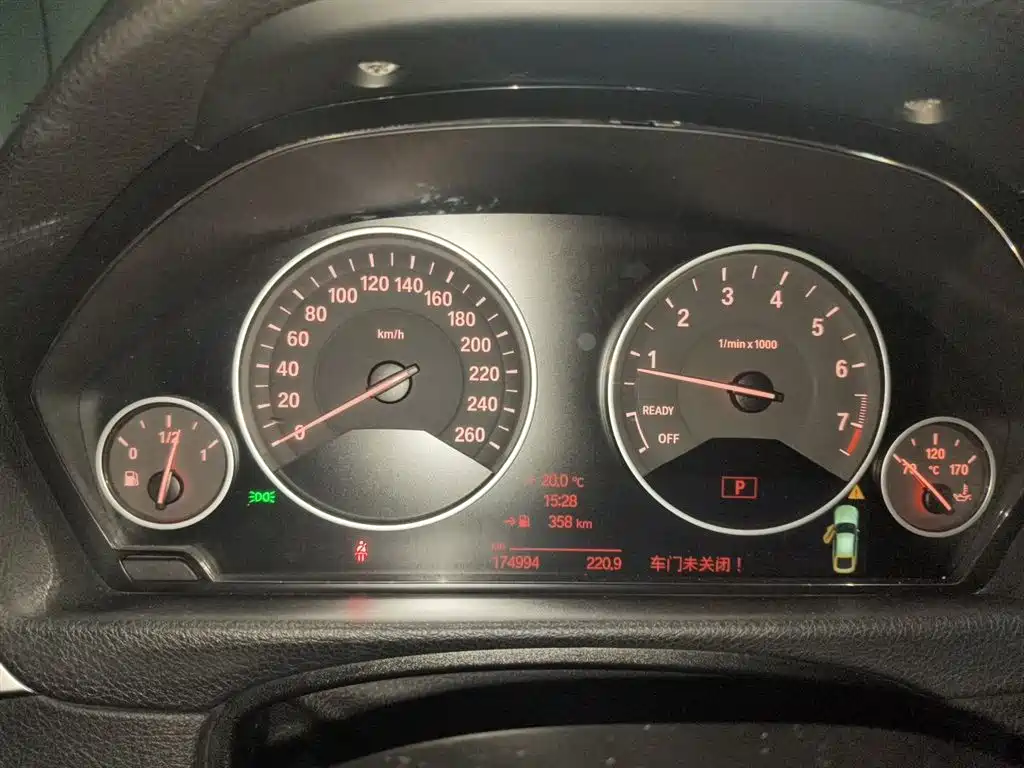 BMW 3 Series GT 2013 320i Style Design Package фото 8