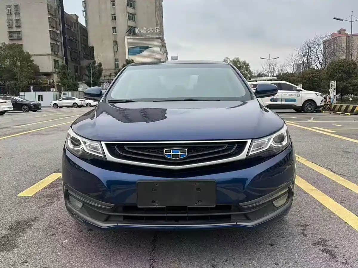 Фото 2 - Geely Emgrand GL