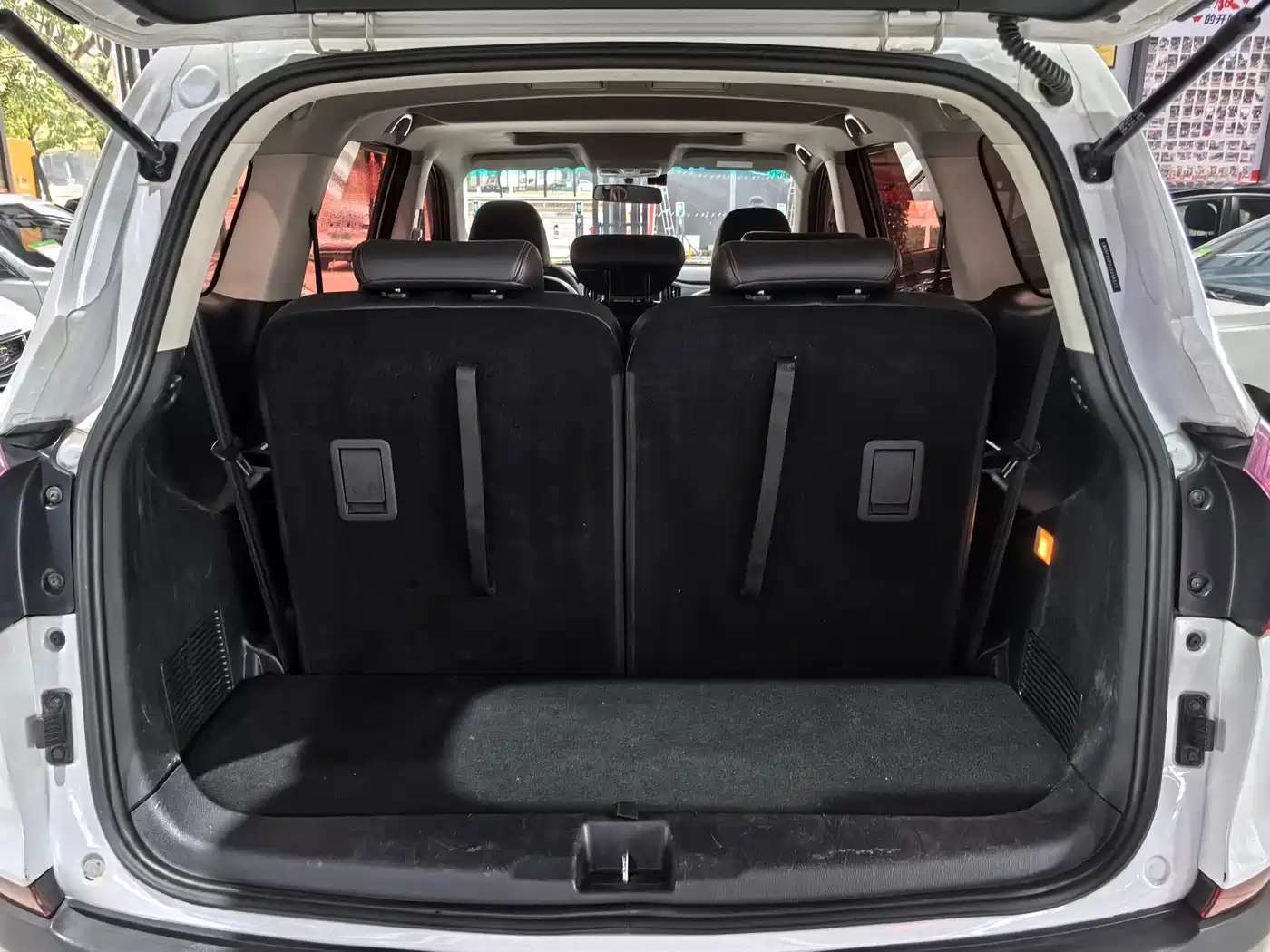 SWM Motor SWM X7 2019 2017 1.5T Automatic Smart Enjoy 7-seater