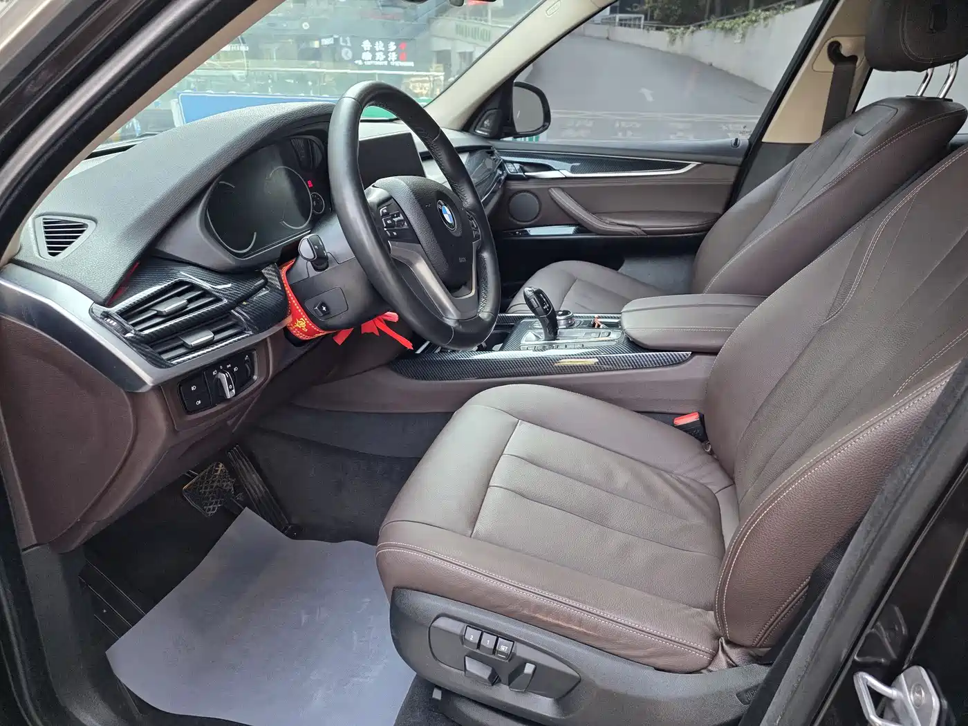 BMW X5 (Import) 2017 xDrive28i фото 8