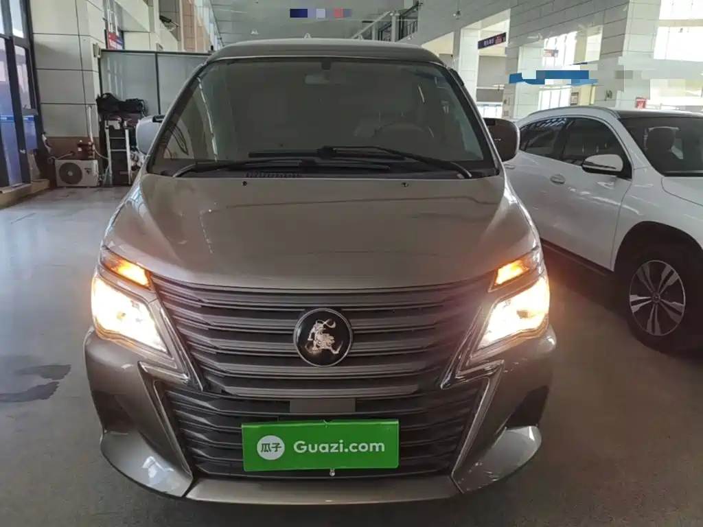 Dongfeng Fengxing Lingzhi 2025 2023 M5 1.6L Utility 5-Seater