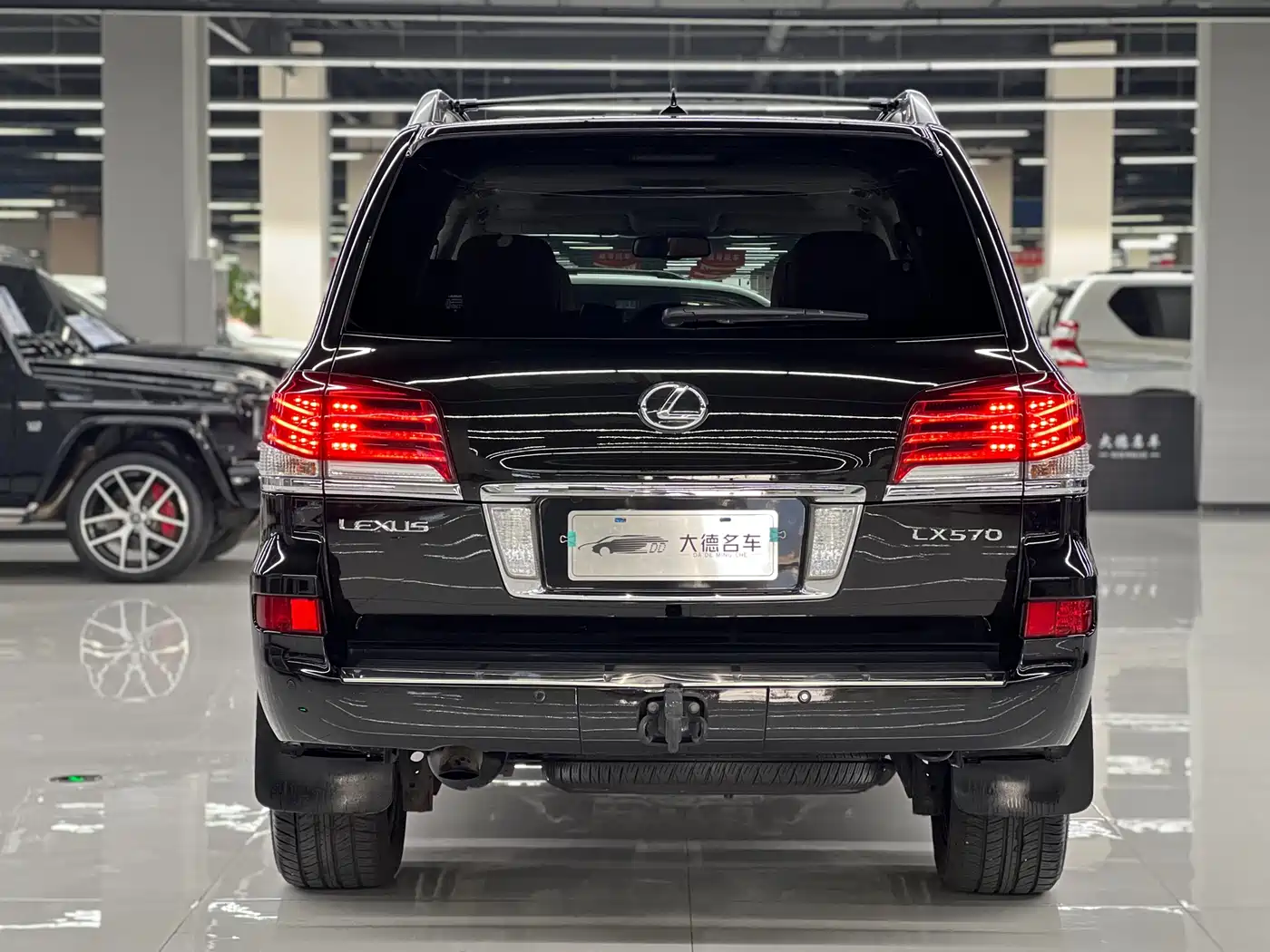 Lexus LX 2013 570 фото 5