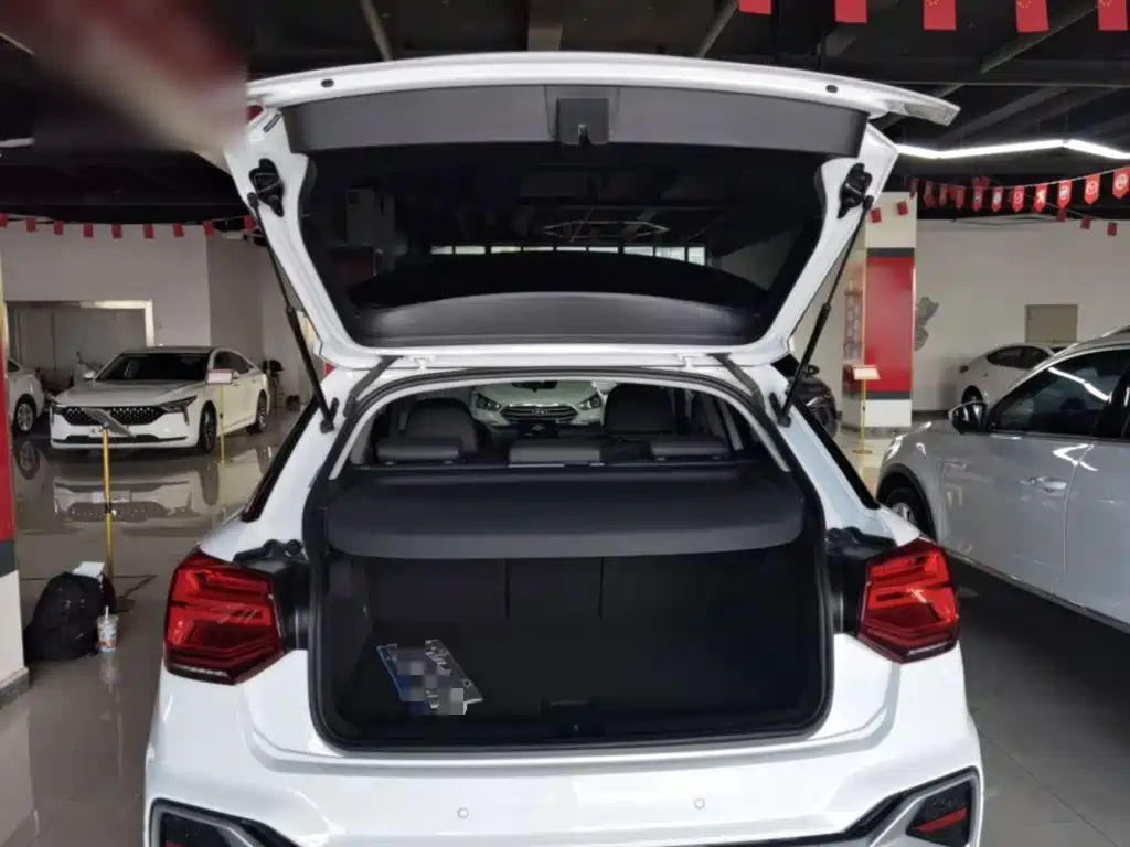 Audi Q2L 2024 2024 35TFSI Progressive Sport
