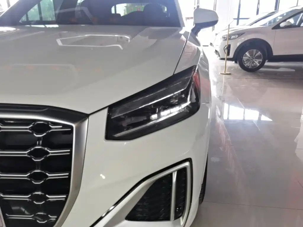 Audi Q2L 2024 2024 35TFSI Progressive Sport