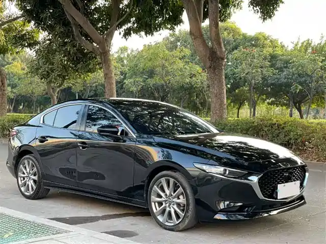 MAZDA 3 ANGKESAILA
