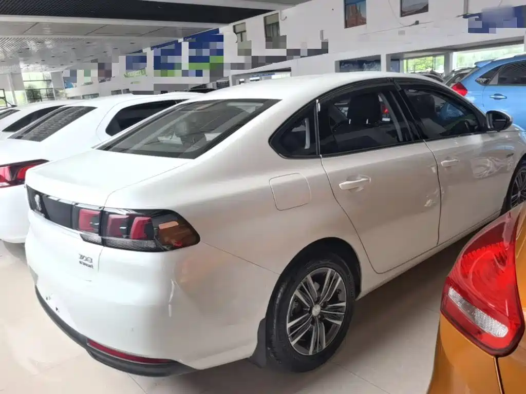 Peugeot 308 2018 2016 1.6L Automatic Luxury