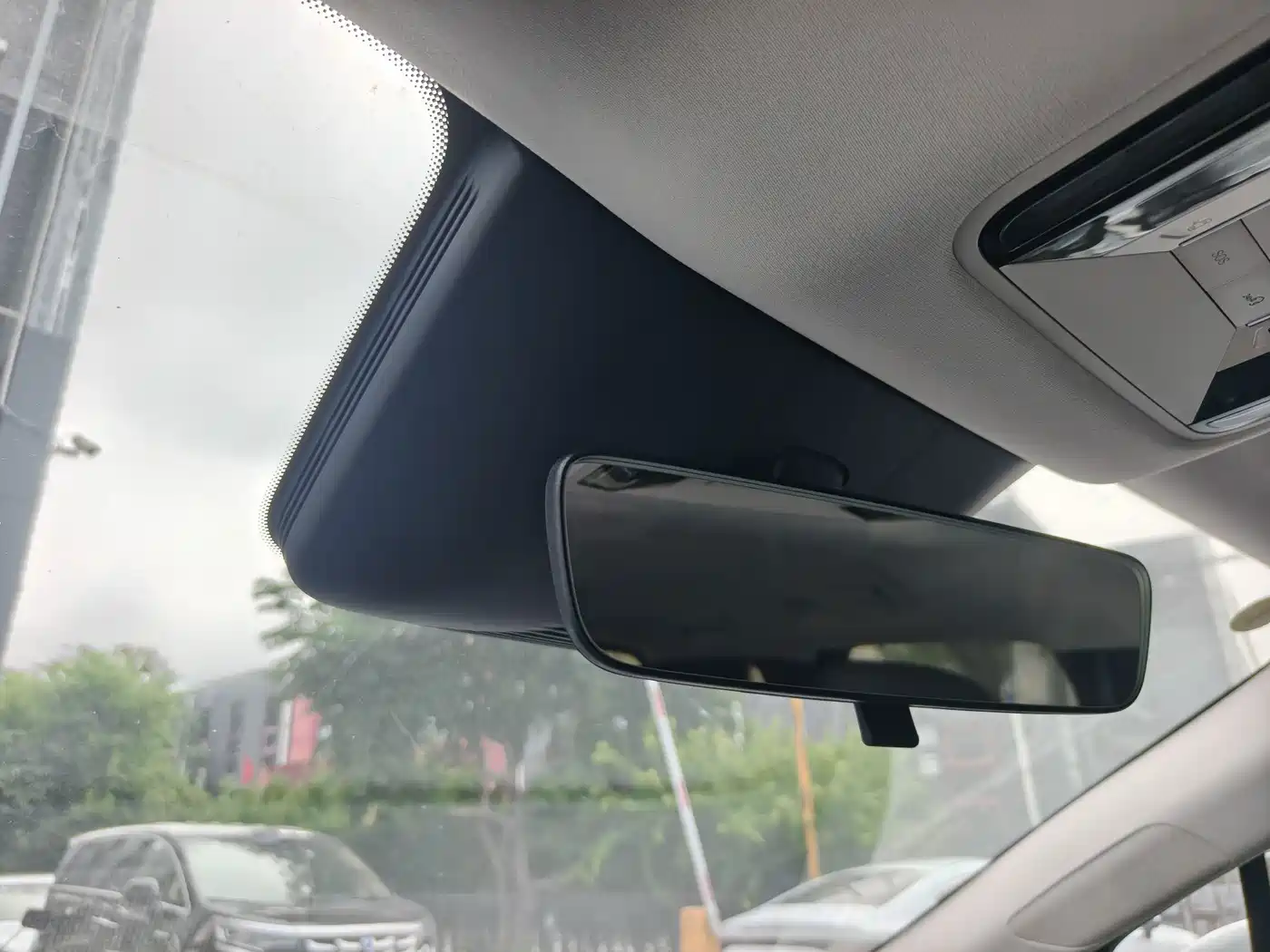 BYD M9 2025 2025 Model 1060 Pilot Edition