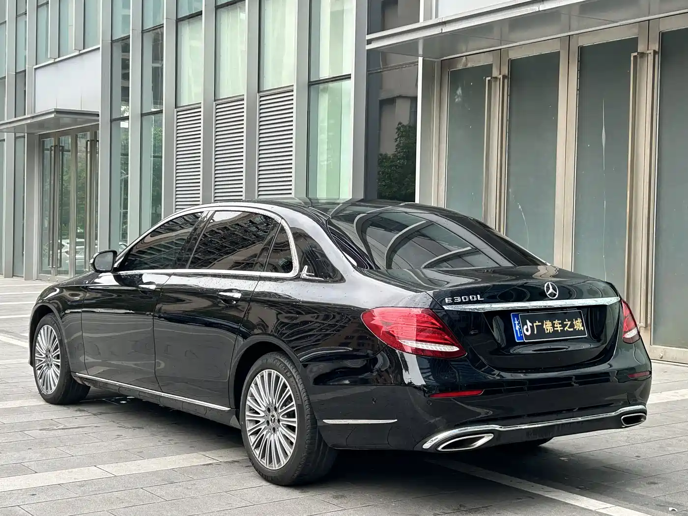 Mercedes-Benz E-Class 2020 Facelift E 300 L Exclusive фото 4