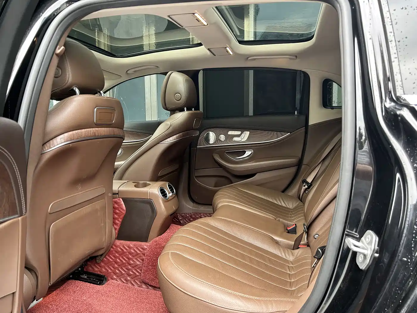 Mercedes-Benz E-Class 2020 Facelift E 300 L Exclusive фото 8