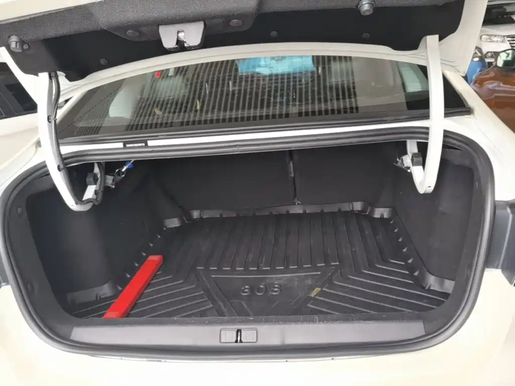 Peugeot 308 2018 2016 1.6L Automatic Luxury