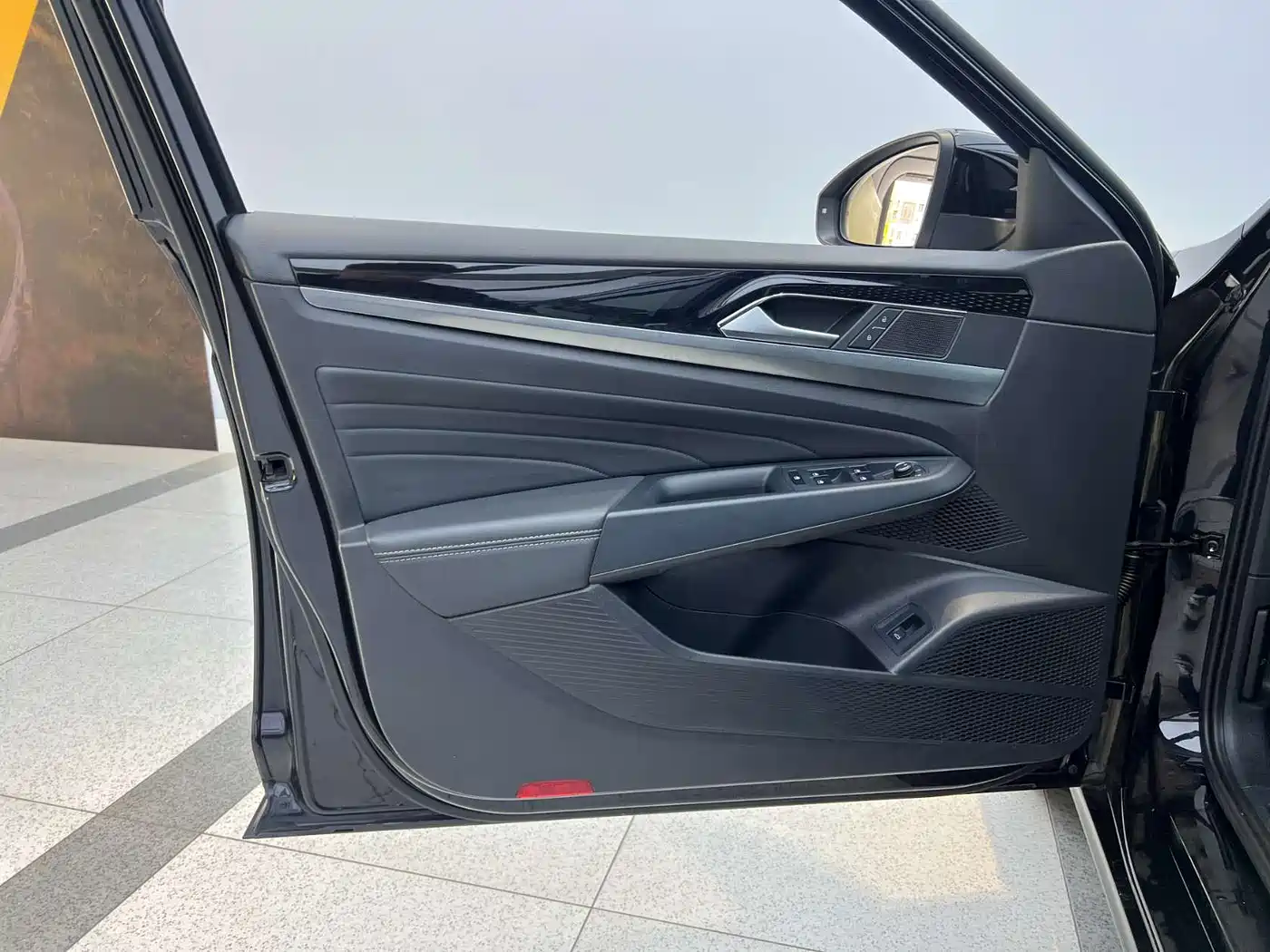 Volkswagen Passat 2022 280TSI Business Edition фото 9