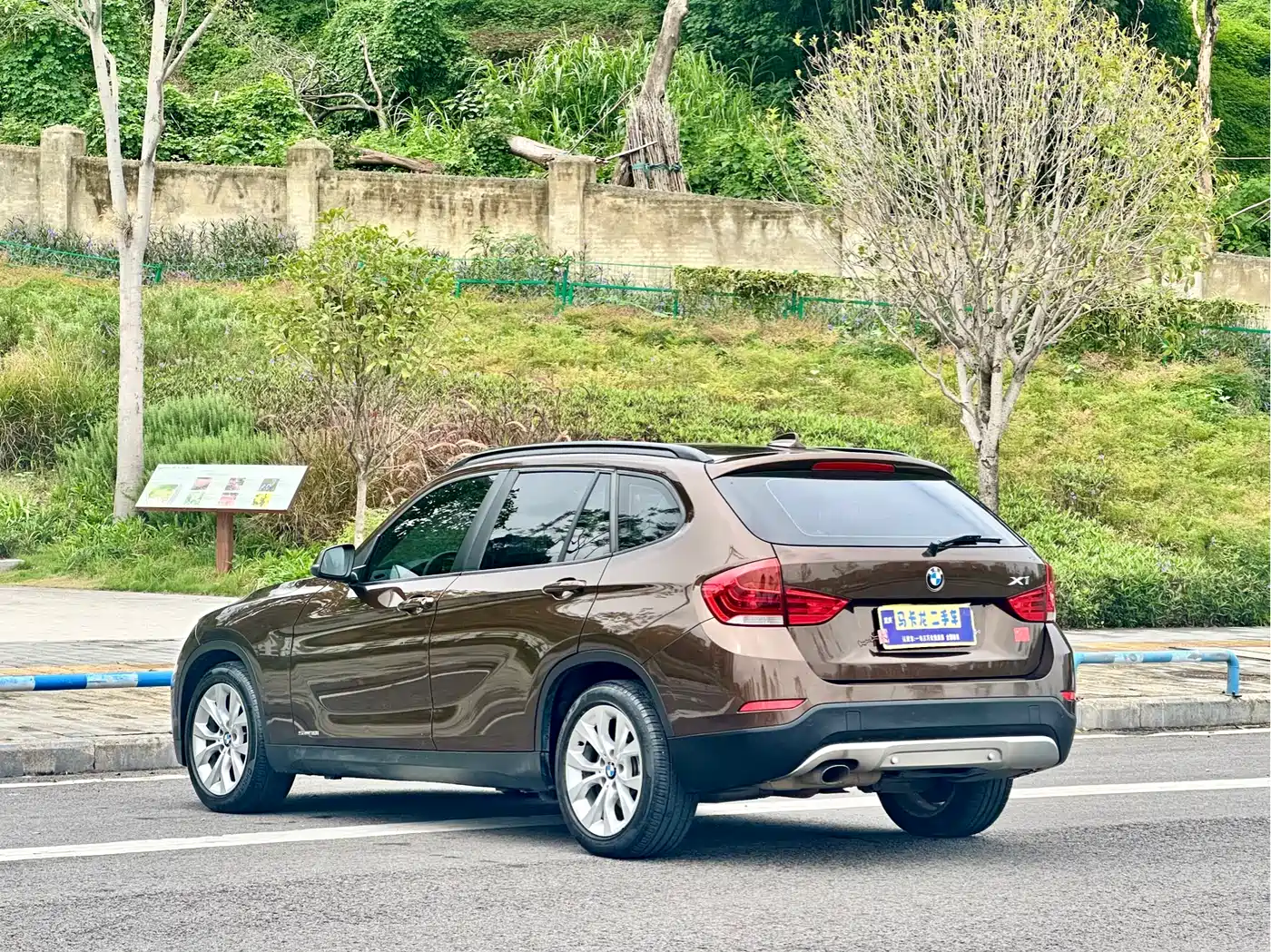 BMW X1 2013 sDrive18i Fashion фото 13