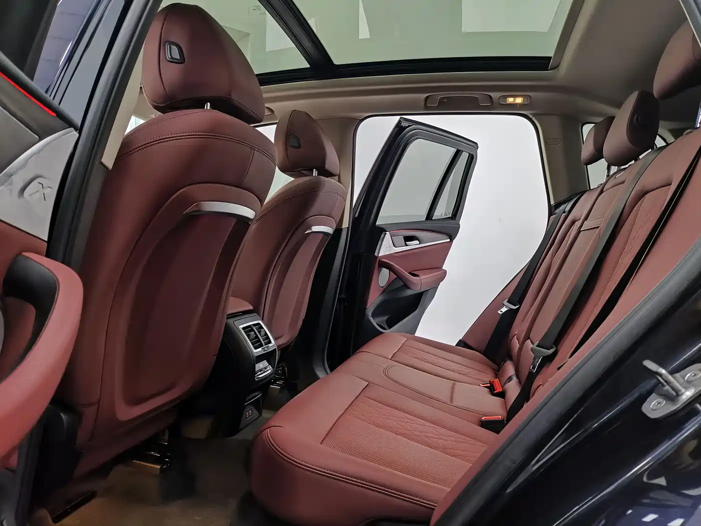 BMW X3 2022 Model Second Facelift xDrive30i Leading M Night Package фото 6