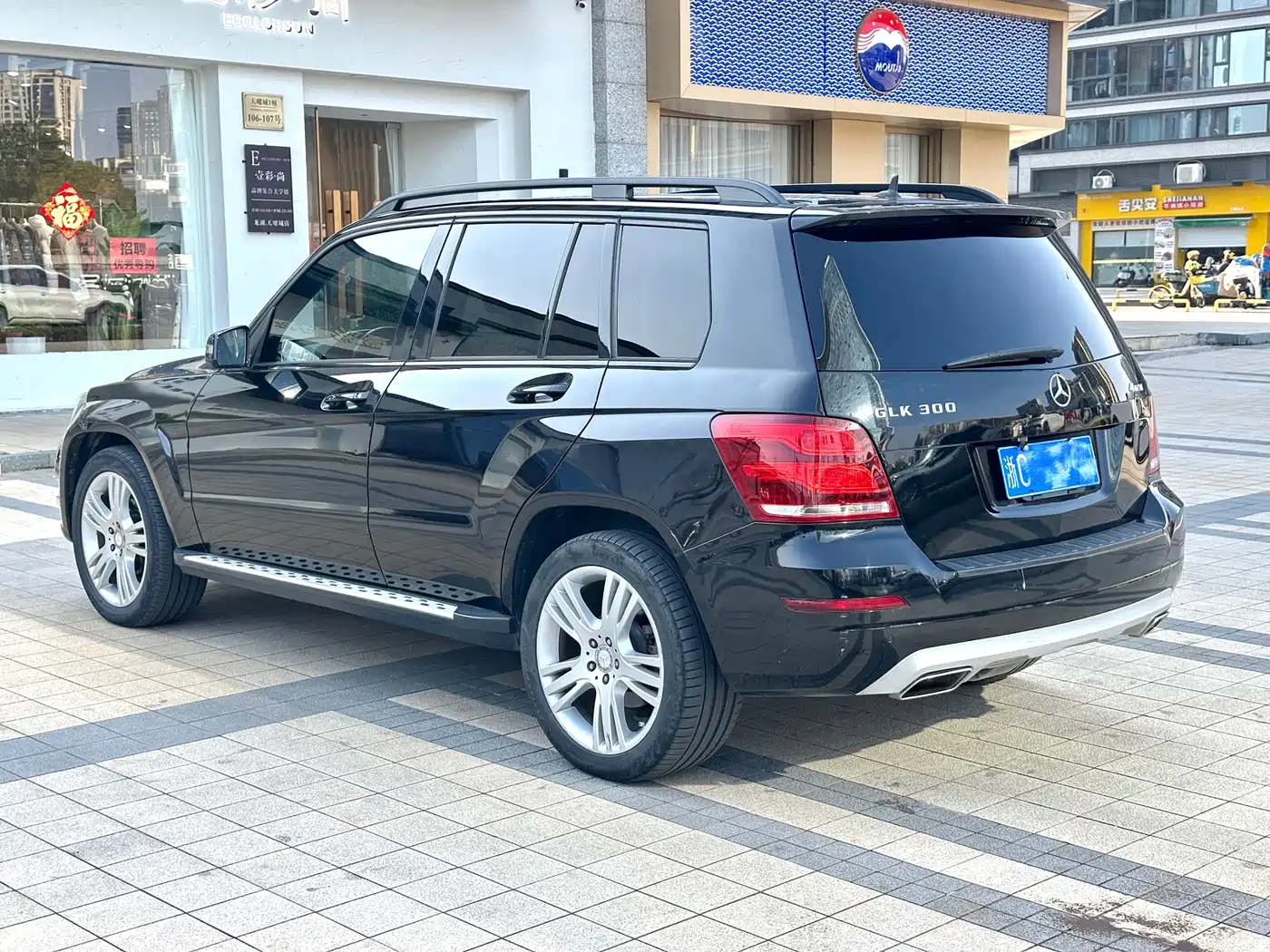 Mercedes-Benz GLK-Class 2013 GLK 300 4MATIC Dynamic фото 14