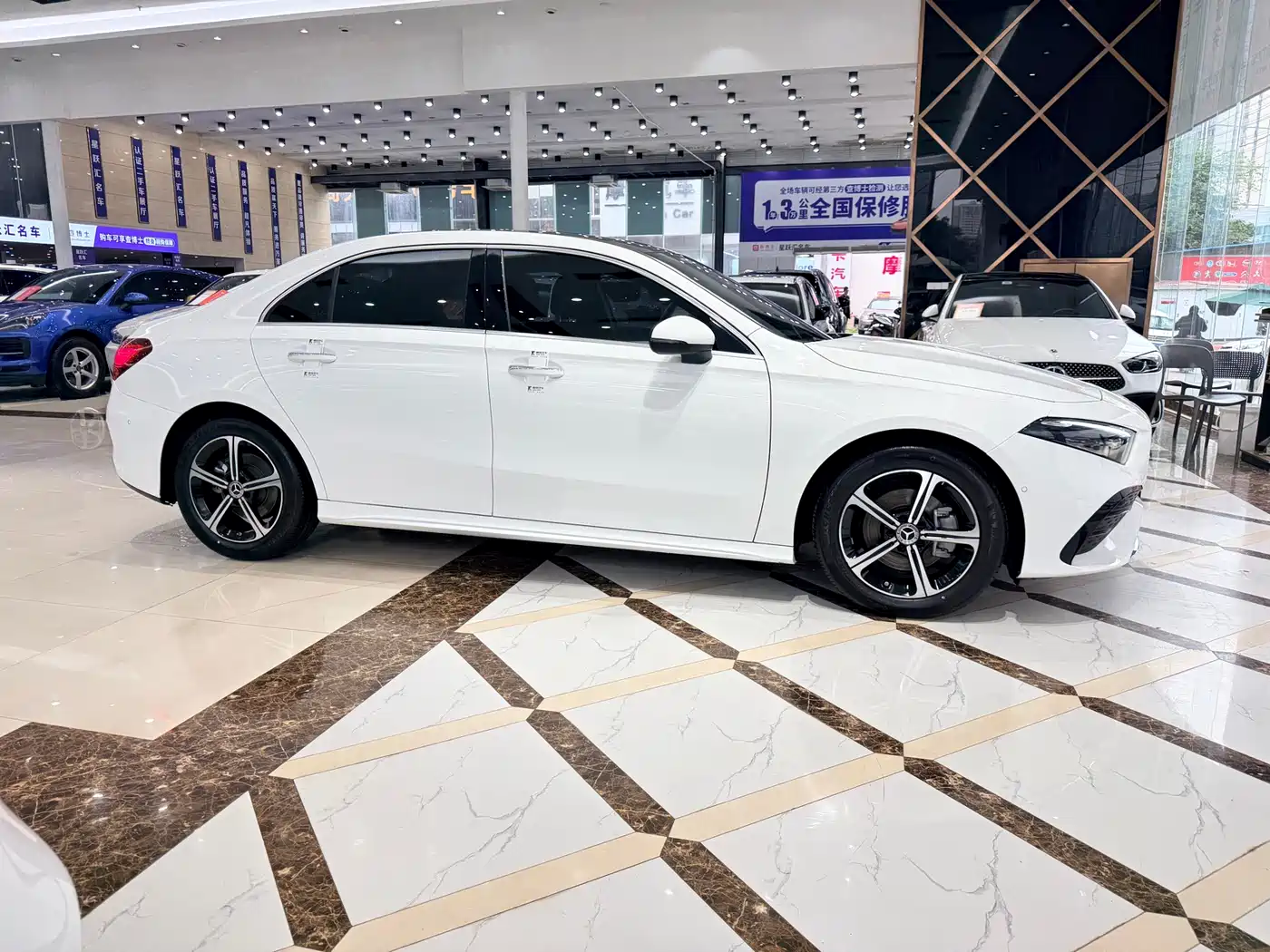 MERCEDES-BENZ A CLASS