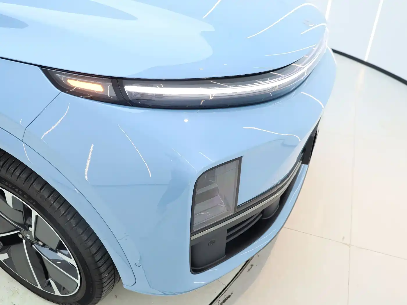 2025 Li Auto L7