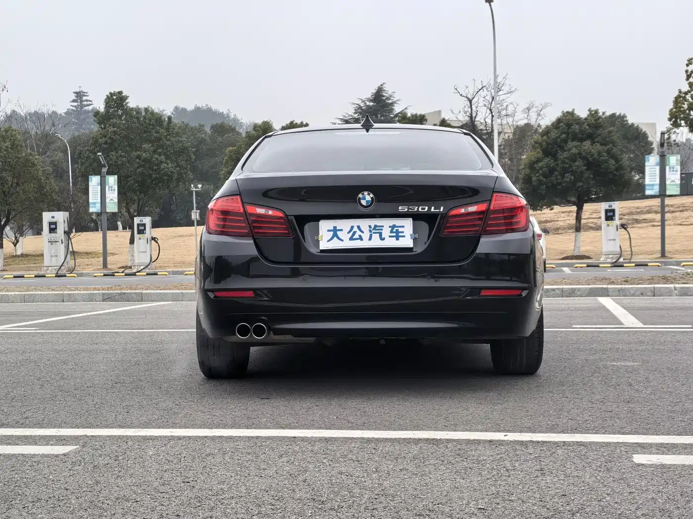 BMW 5 Series 2017 520Li Classic Edition фото 13