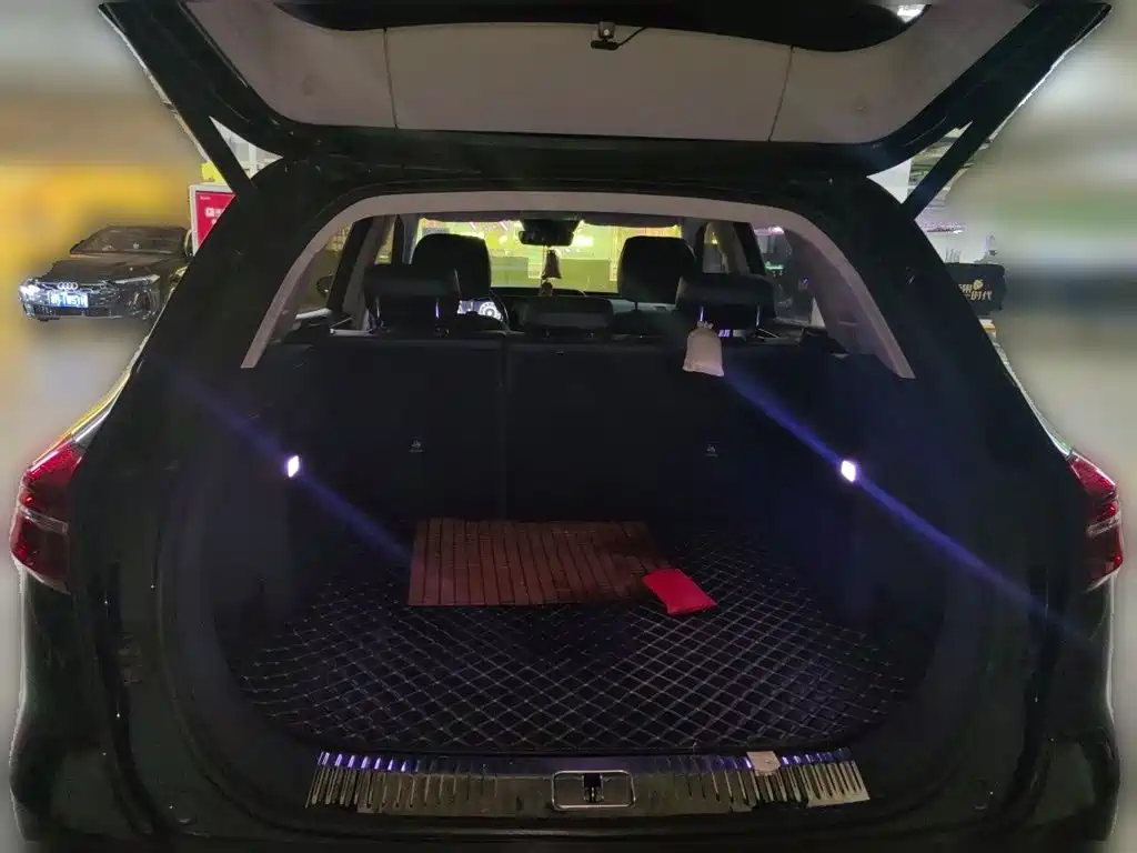 Hongqi HS5 2019 2019 2.0T Smart Connect Enjoy Edition