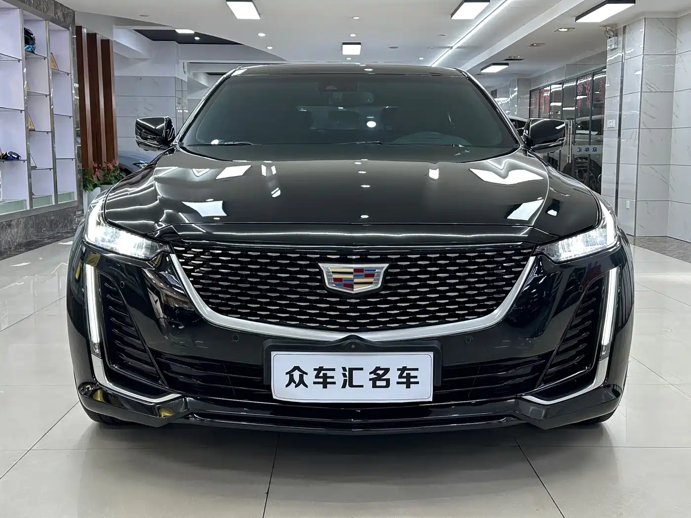 CADILLAC CT5