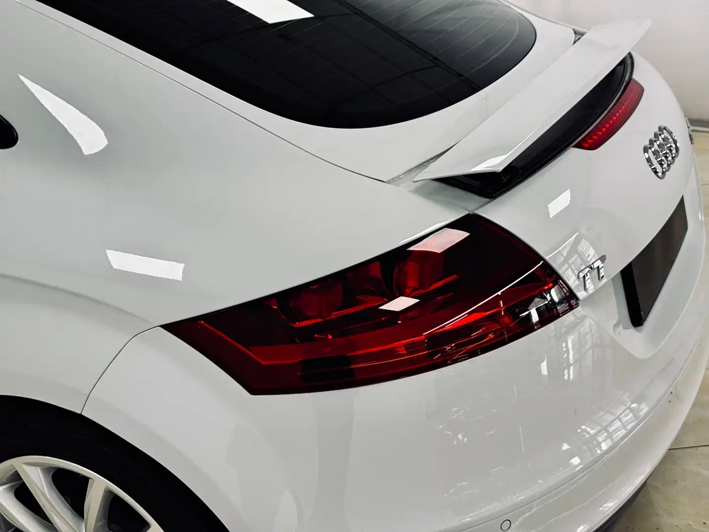 Audi TT 2014 TT Coupe 45 TFSI Premium Edition фото 11