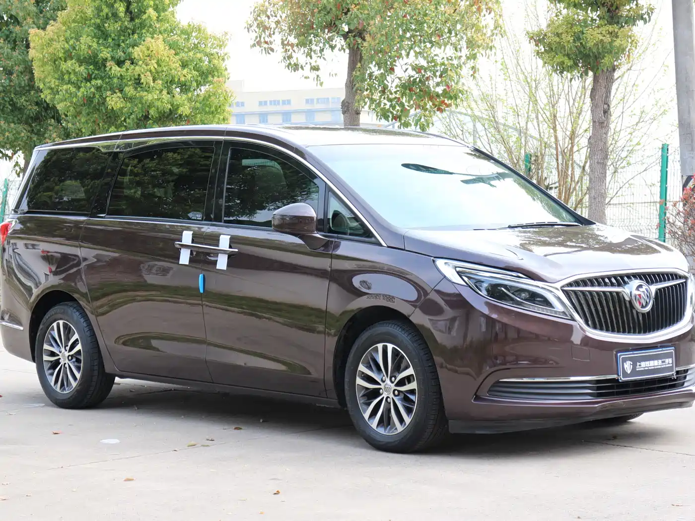 Buick GL8 2017 ES 28T Luxury China V фото 3