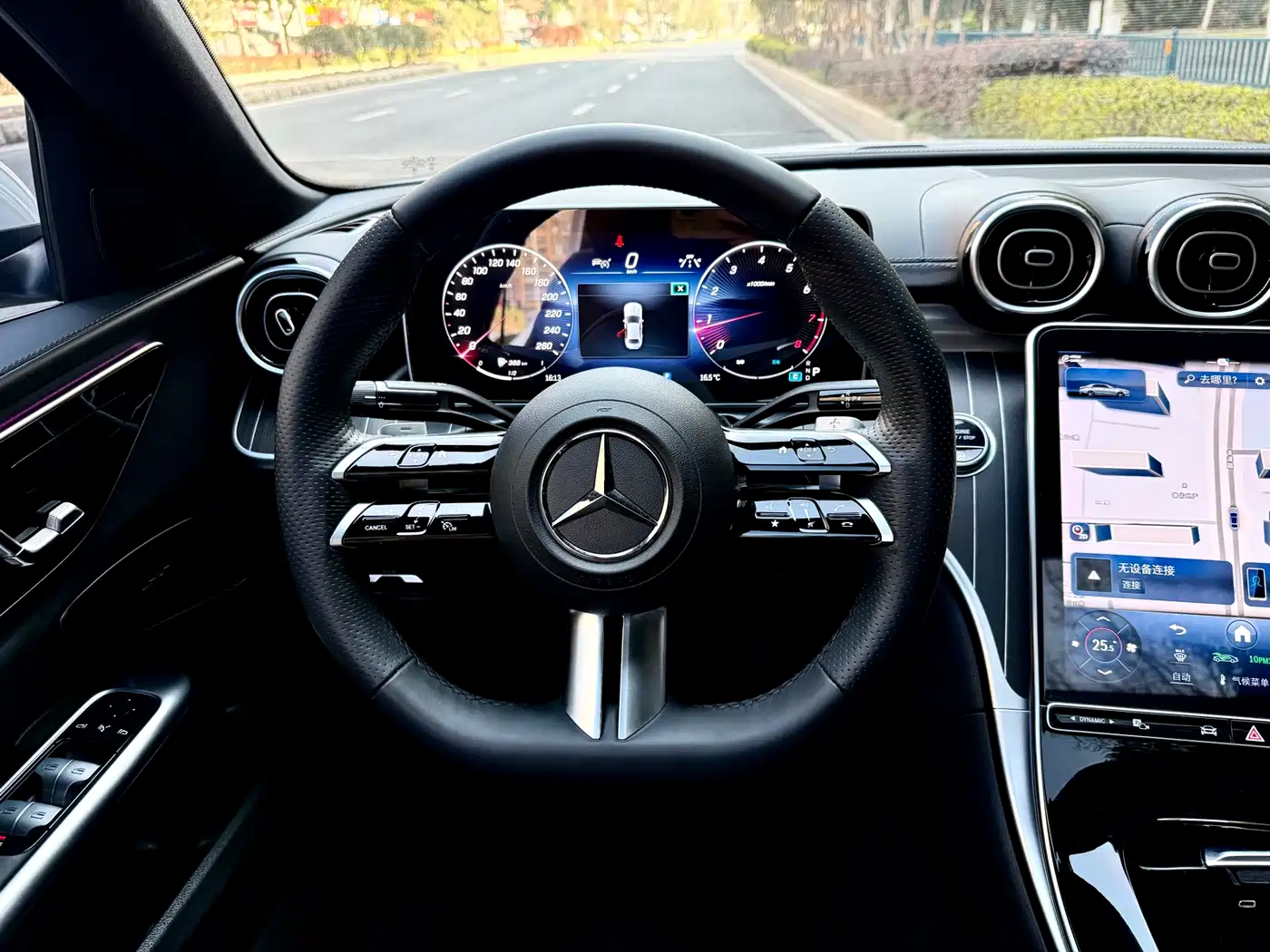 Mercedes-Benz C-Class 2023 Facelift C 200 L Sport Edition фото 6