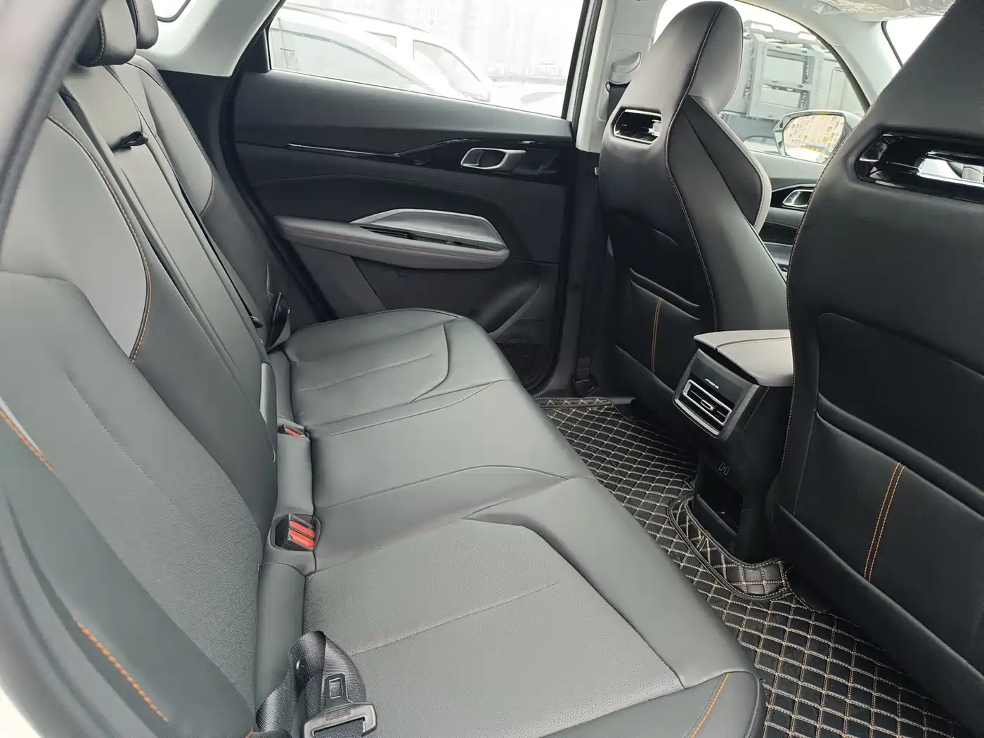 Changan Oshan Z6 2022 2022 Blue Whale 1.5T DCT Intelligent Enjoyment