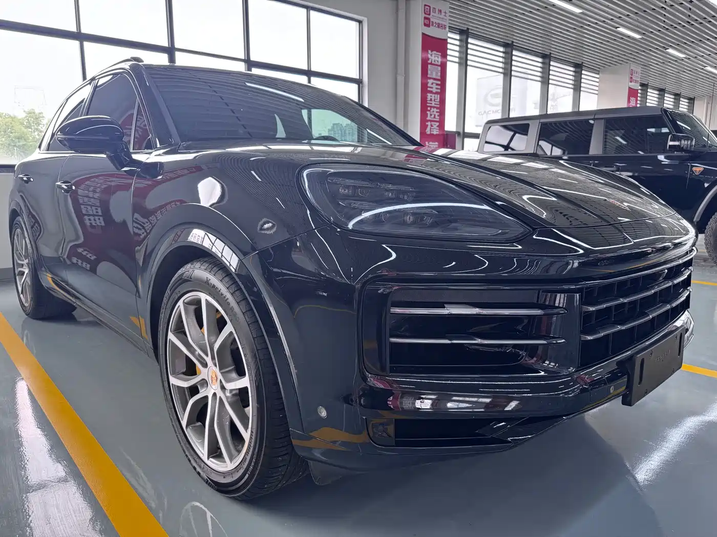 PORSCHE CAYENNE