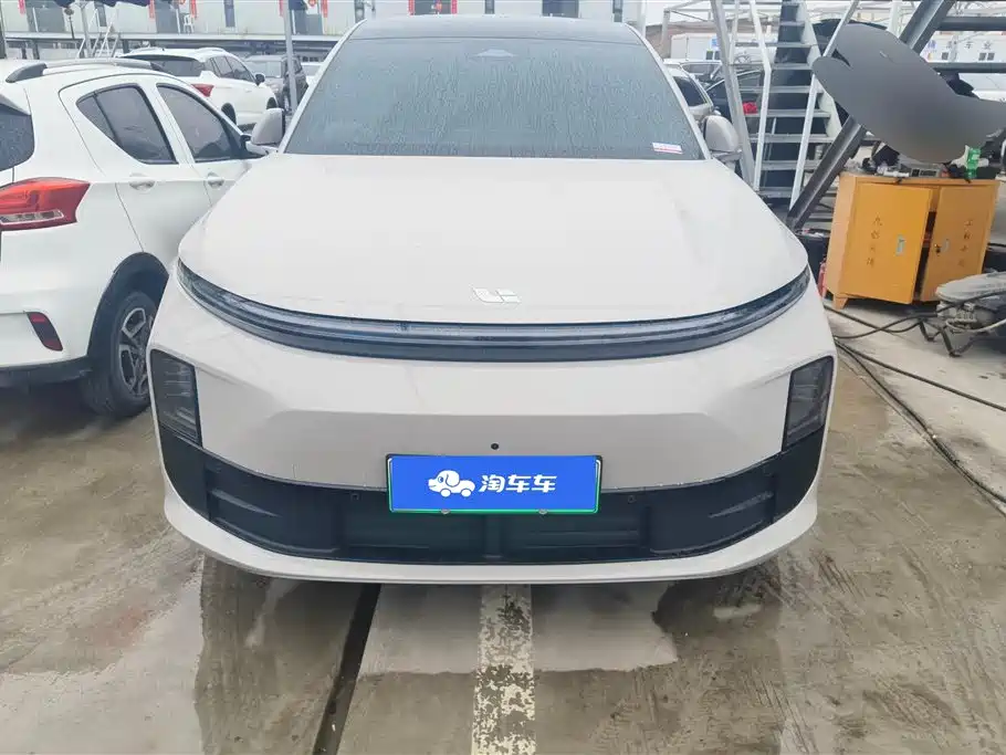 Li Auto IDEAL L6