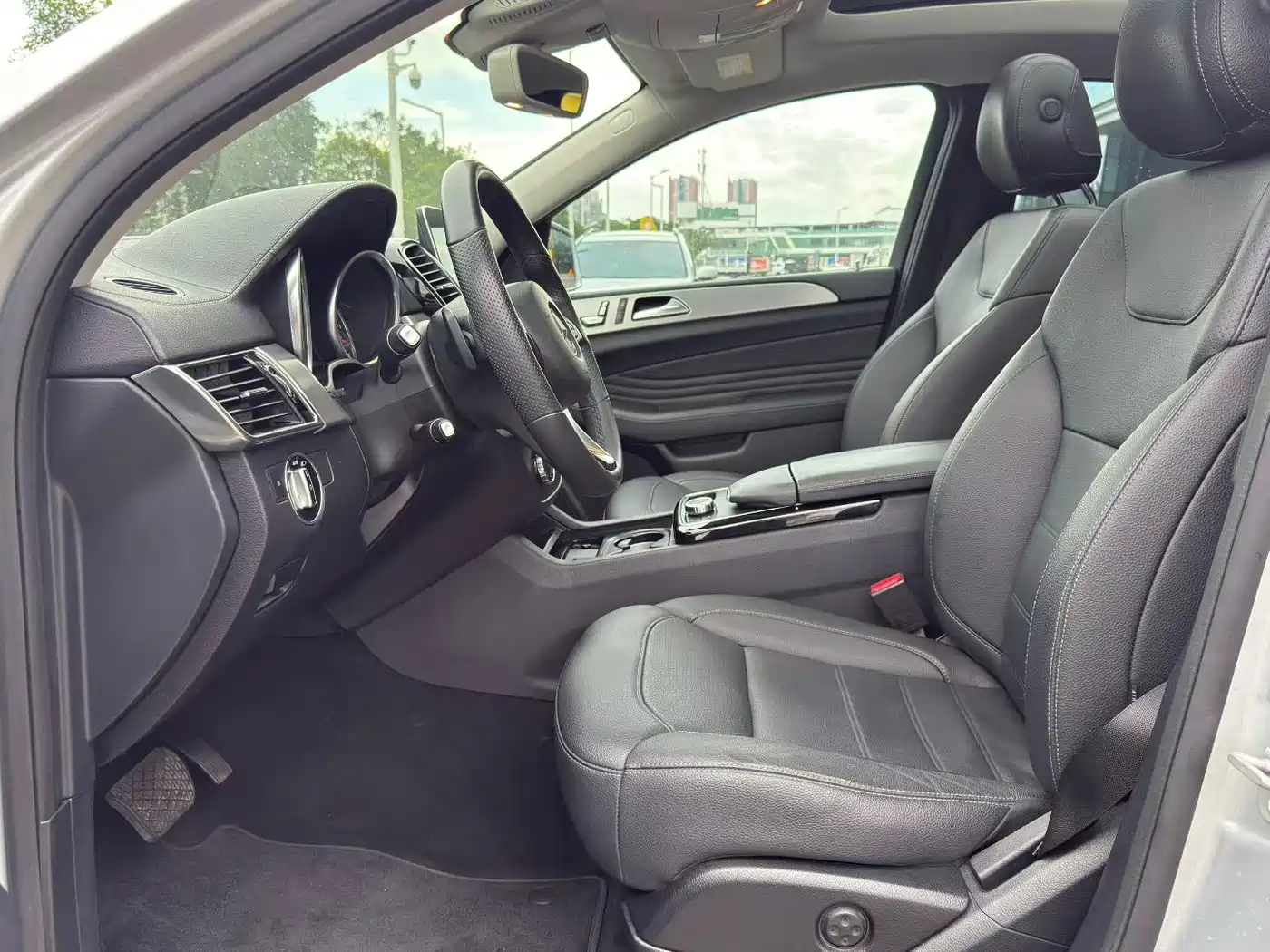 Mercedes-Benz GLE Coupe 2015 GLE 320 4MATIC Coupe SUV фото 7
