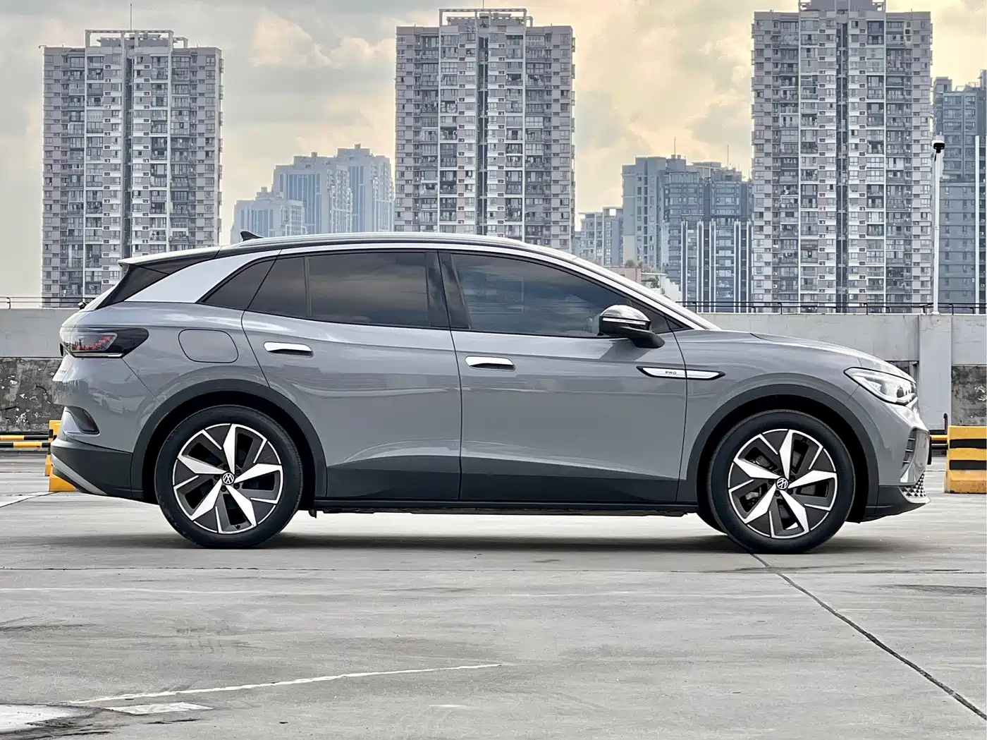 VOLKSWAGEN ID.4 CROZZ