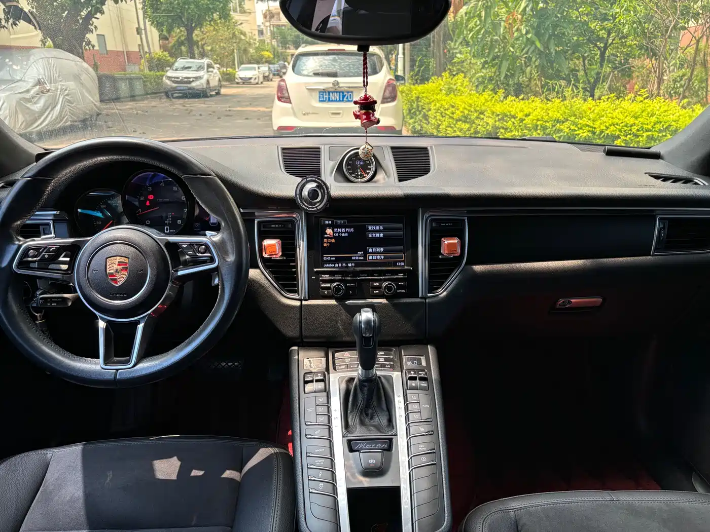 Porsche Macan 2014 Macan 2.0T фото 7