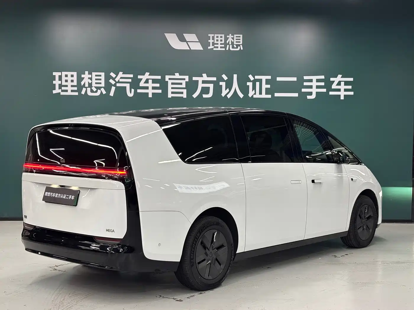 Li Auto MEGA 2024 2024 Ultra