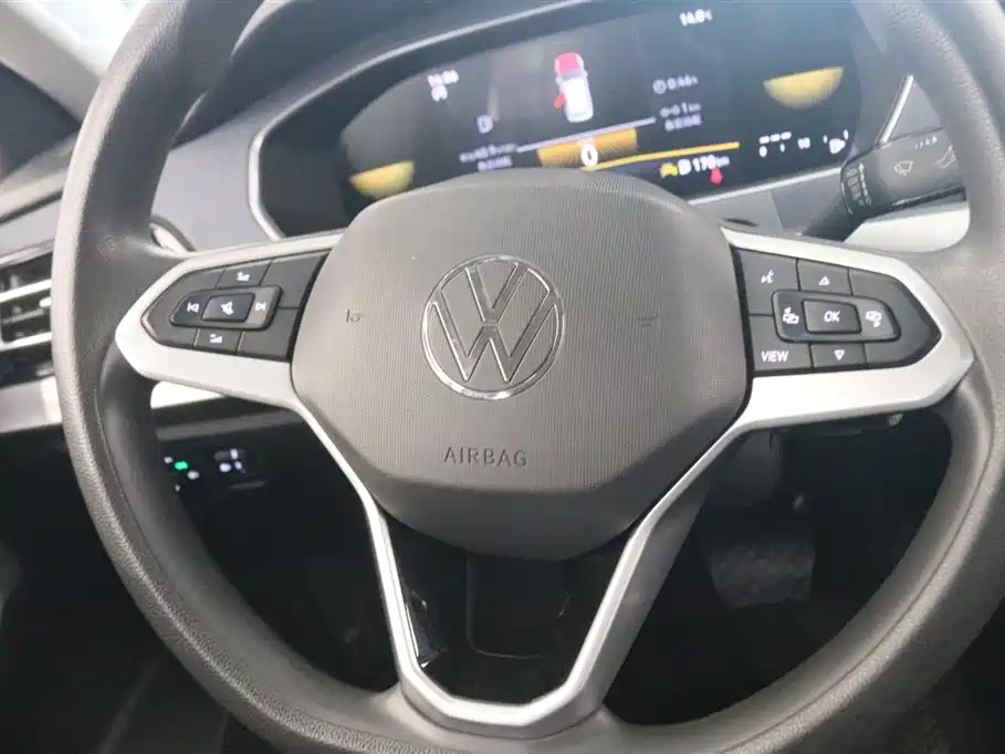Volkswagen Lavida 2024 Model 1.5L Automatic Delight Edition фото 6