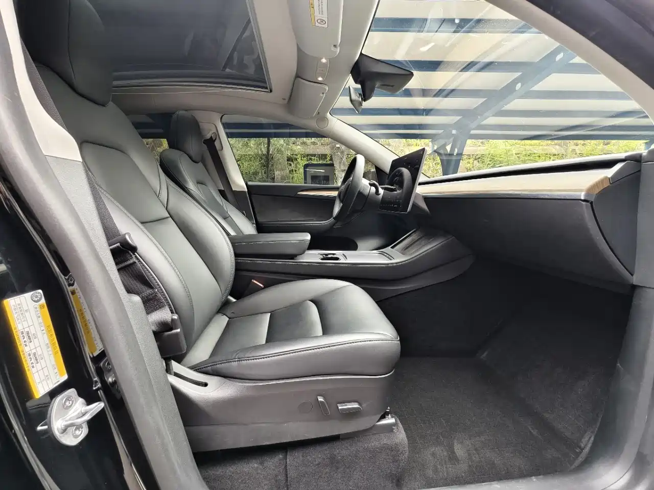Фото 9 - Tesla Model Y