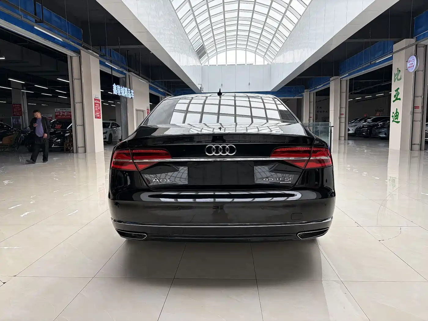 Audi A8 2014 A8L 45 TFSI quattro Luxury фото 8