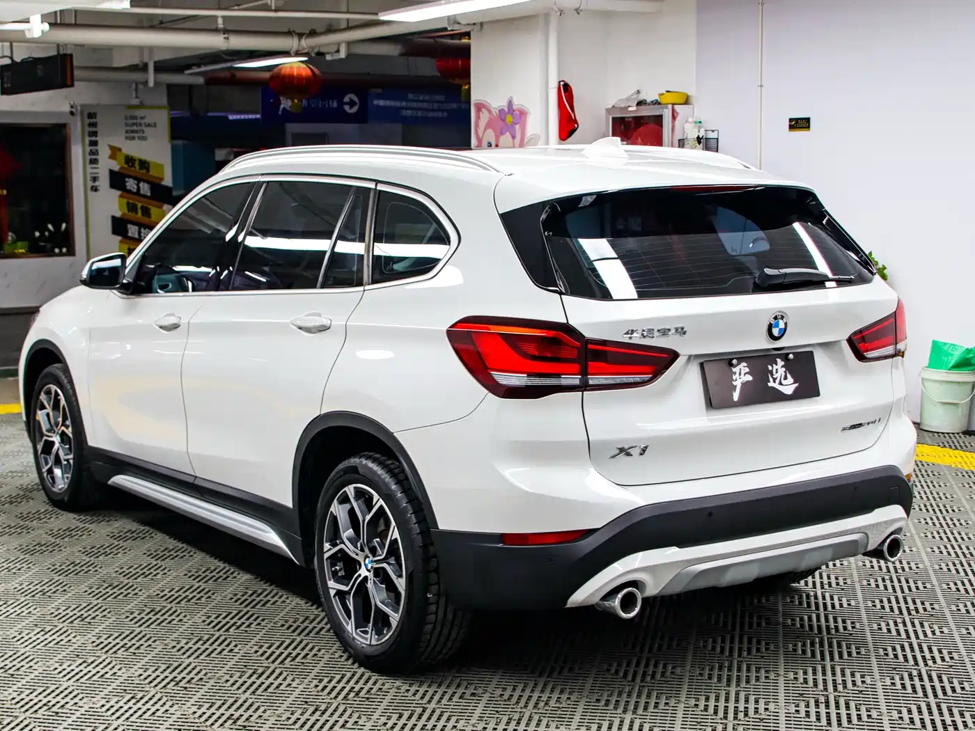BMW X1 2022 sDrive20Li Fashion фото 21