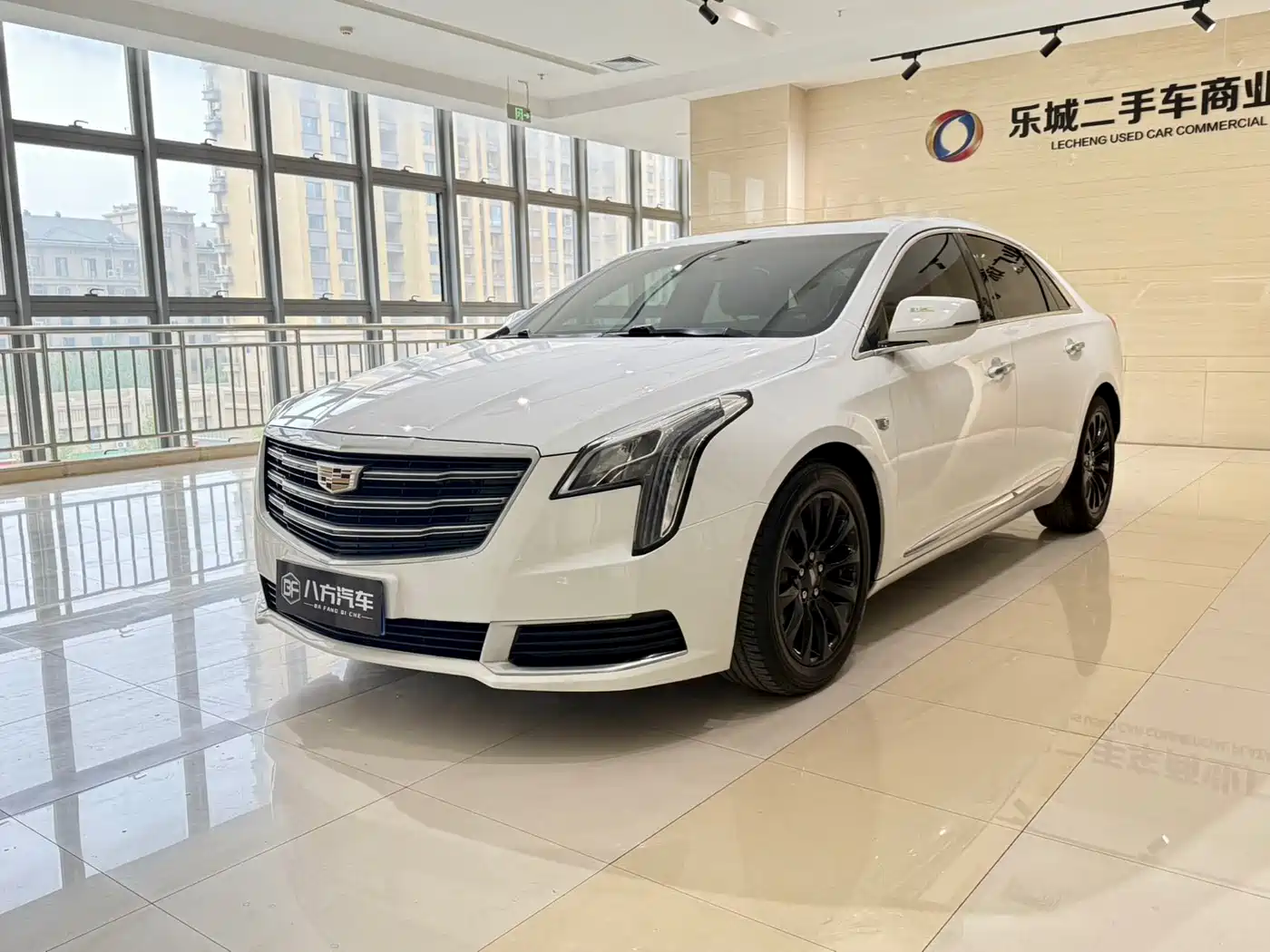 Cadillac XTS 2018 28T Technology