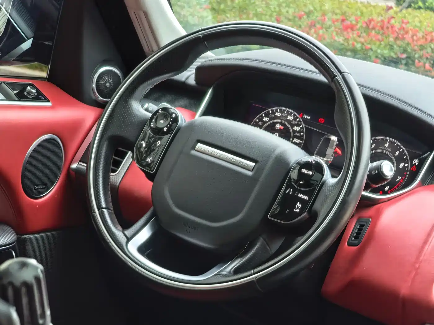 Land Rover Range Rover Sport 2020 3.0 L6 HSE DYNAMIC фото 15
